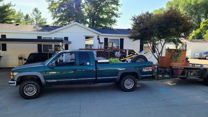 Charter Oaks Mobile Home Park Picture 3