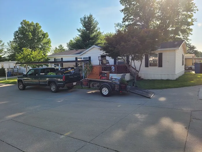Charter Oaks Mobile Home Park Picture 2