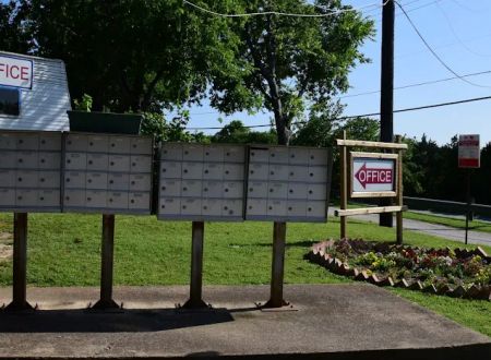 Cedar Ridge Mobile Home & RV Park