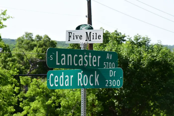 Cedar Ridge Mobile Home & RV Park Picture 3