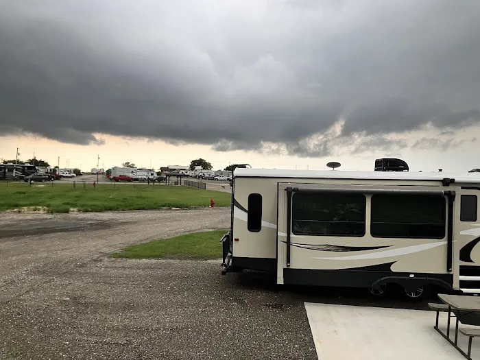 Countryside RV Resort Picture 5