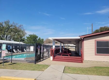 Lake Forest Mobile Home Park