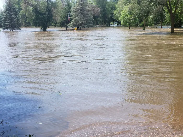 Soldiers & Sailors Campground Sanborn MN Picture 6