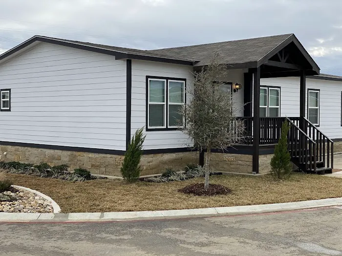 Valley Wood Mobile Home community Picture 6