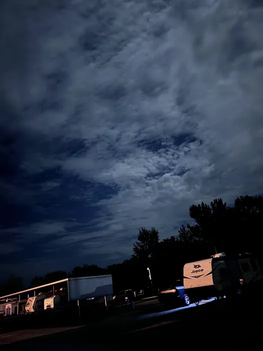 AOK RV Park Picture 7