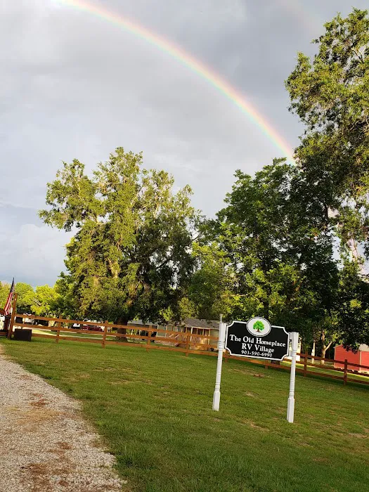The Old Homeplace RV Park / Village Picture 7