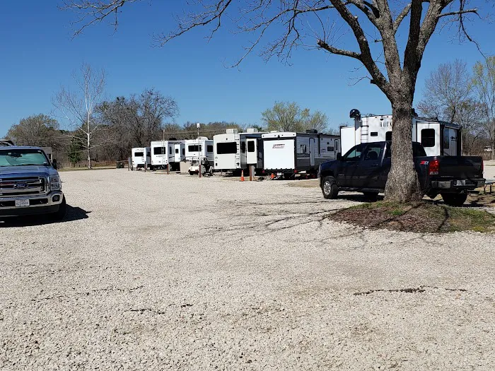 The Old Homeplace RV Park / Village Picture 8