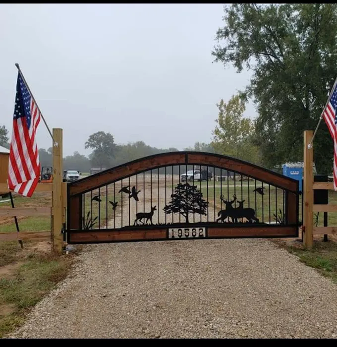 The Old Homeplace RV Park / Village Picture 6