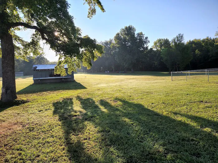 The Old Homeplace RV Park / Village Picture 10
