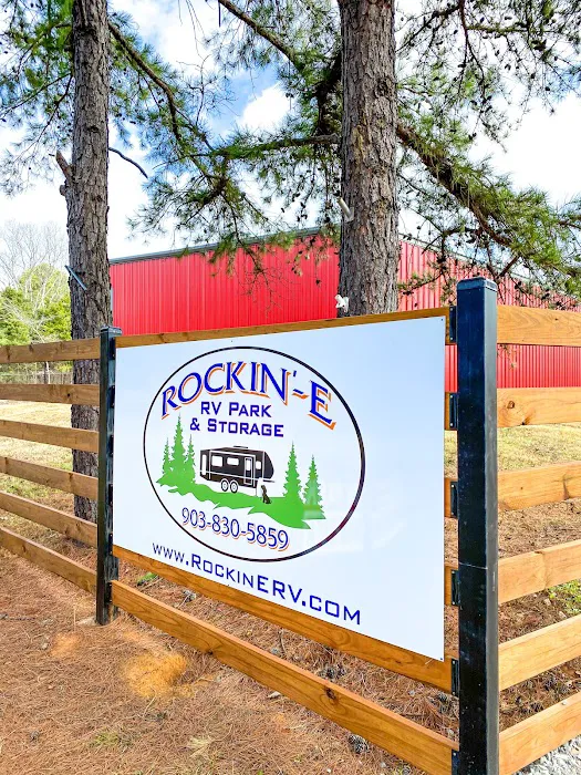 Rockin'-E RV Park & Storage Picture 2