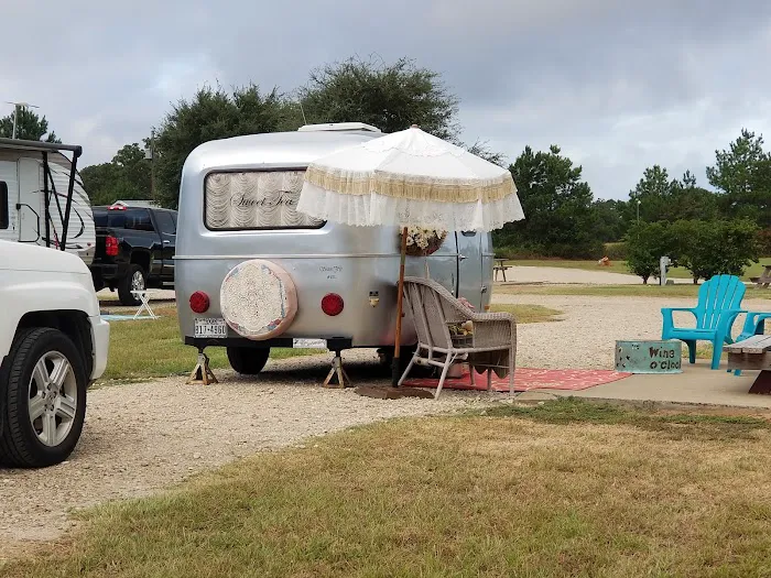 Texan RV Park Picture 2
