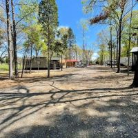 Los Pines Tiny Home & RV Community ico