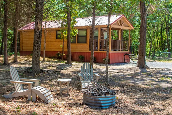 Los Pines Tiny Home & RV Community Picture 9
