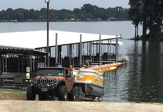 Flat Creek Marina and RV Camping Picture 3