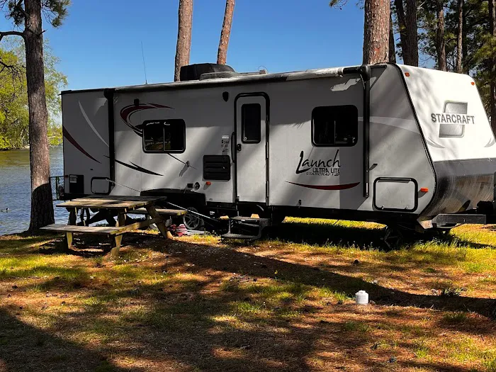 Flat Creek Marina and RV Camping Picture 9