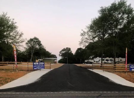344 Lake Palestine RV Park