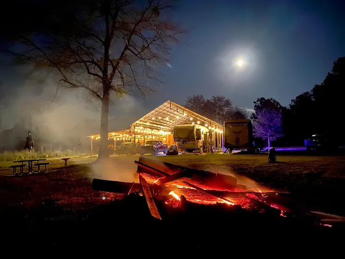The Outside Inn Tree Farm & Mill Picture 3
