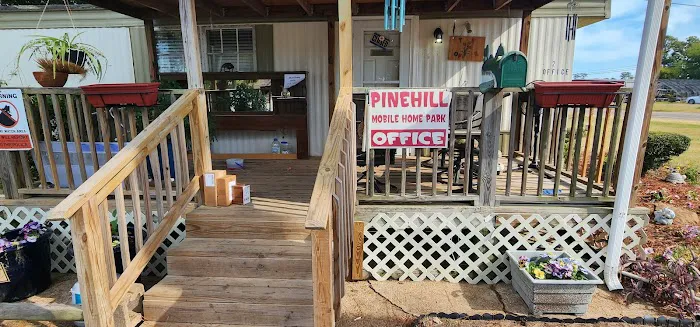 Pine Hill Mobile Home & RV Park Picture 4