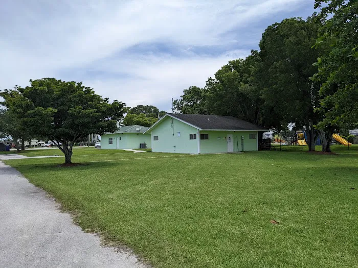 Torry Island Campground Picture 3