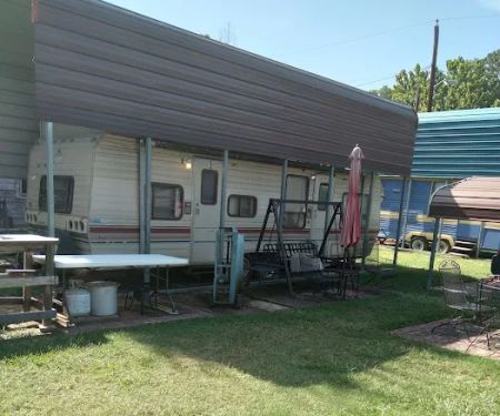 Reisor Rv & Trailer Park