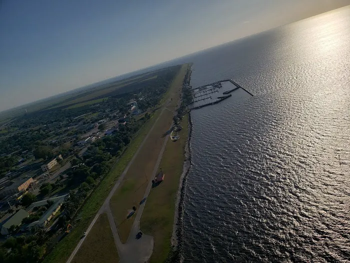 Everglades Adventures RV & Sailing Resort Picture 4