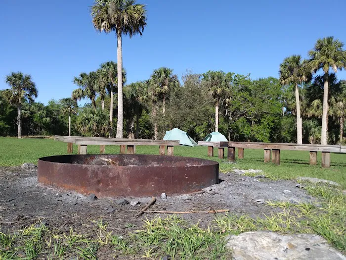 Dupuis Group Campground. 22500 SW Kanner HWY Picture 9
