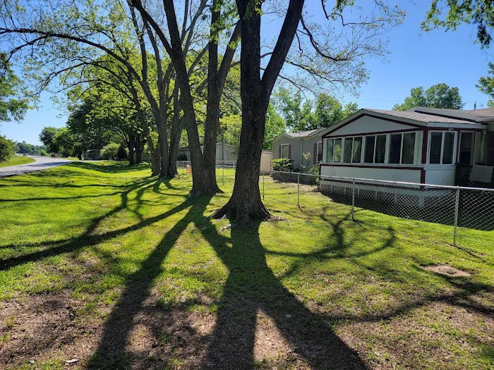 Plantation Acres Picture 4