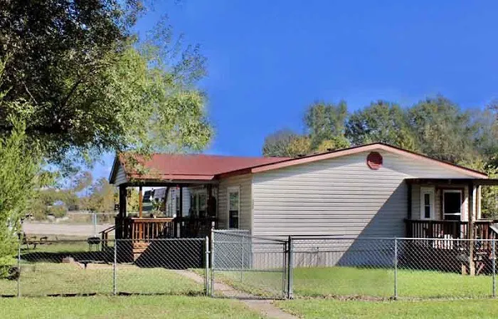 Plantation Acres Picture 9
