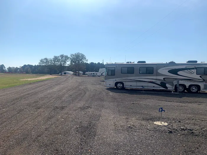 Circle Y RV Ranch Picture 2