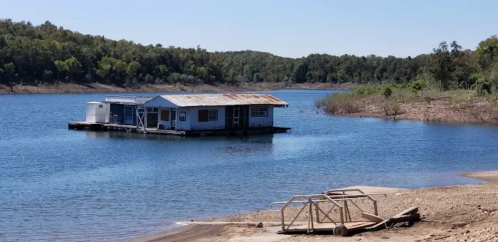Highway 125 Park - Bull Shoals Lake Picture 6