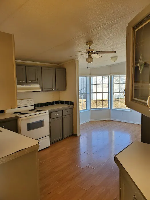 Golden Rule Estates Picture 6