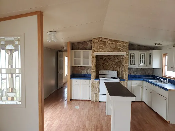Golden Rule Estates Picture 8
