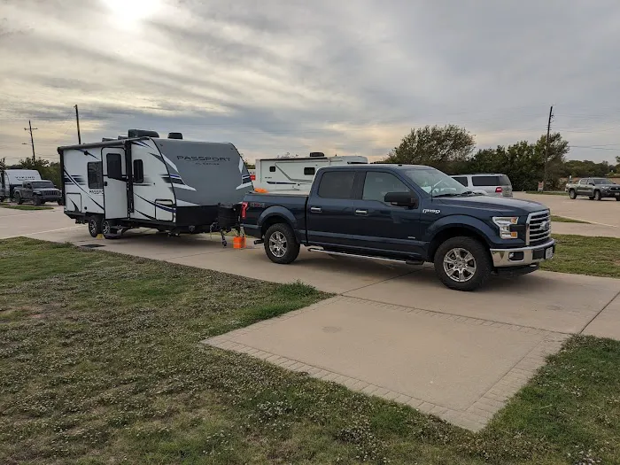 Buffalo Bob RV Park Picture 6