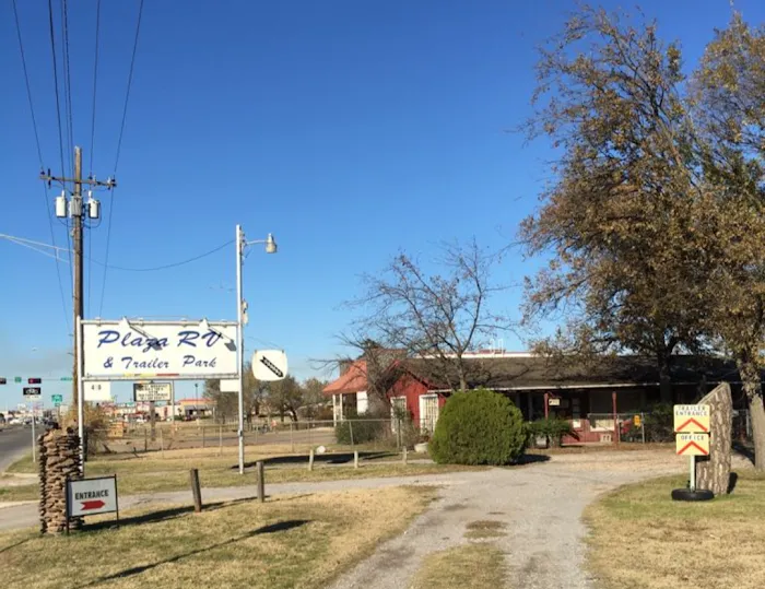Plaza RV and Trailer Park Picture 10