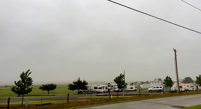 Fort Cobb RV Park and Storage Picture 7