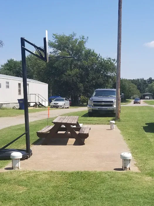 Major Mobile Home Park Inc Picture 6