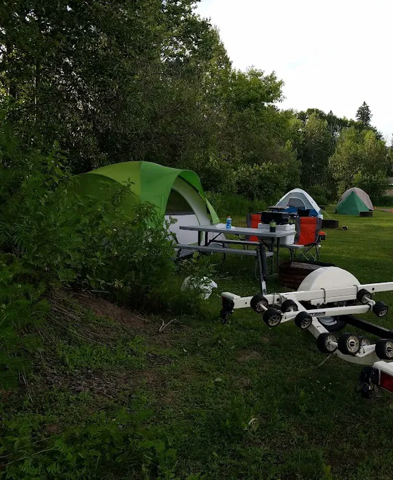 River Place Campground Picture 8