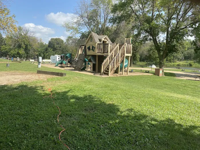 Yellow Smoke Park Campgrounds Picture 9