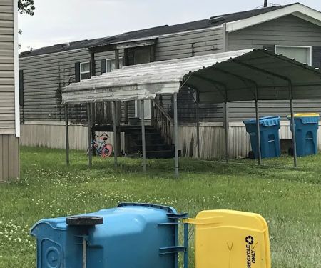 Cajun Grav Mobile Home Park