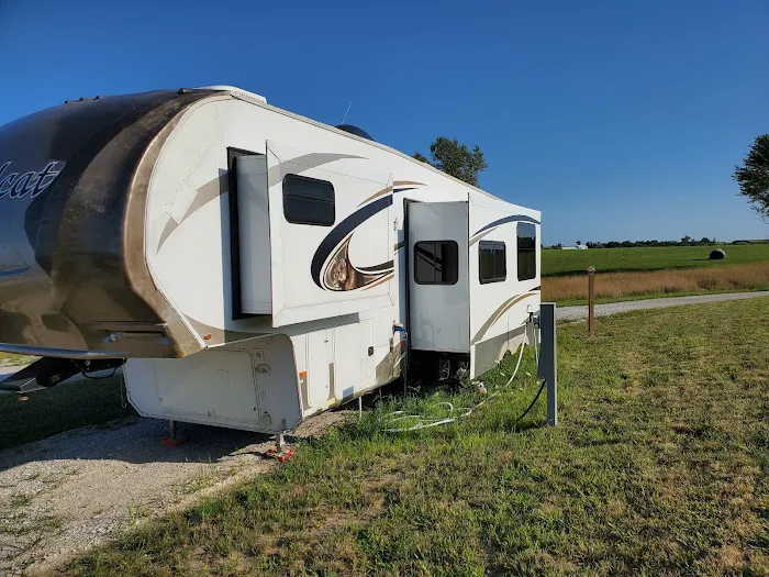 Prairie Ridge Camping Picture 5