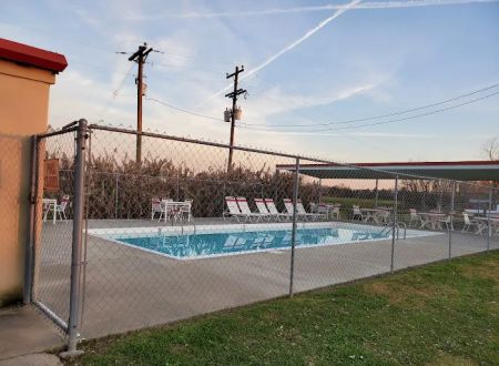 Poche's Rv Park & Fish-N-Camp