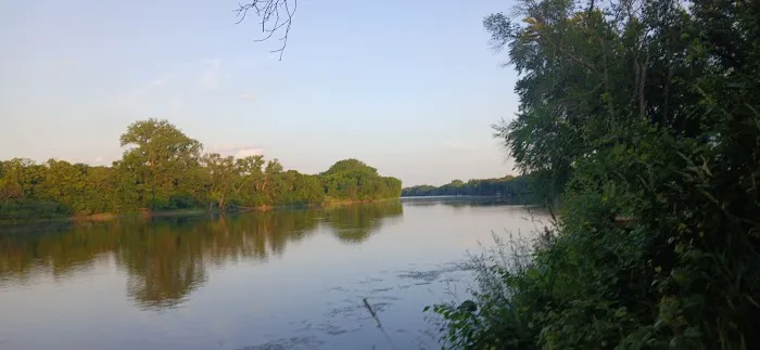 River Terrace RV Campground Picture 1