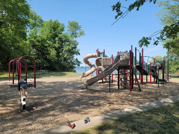 Collinwood Regional Park & Campground Picture 1