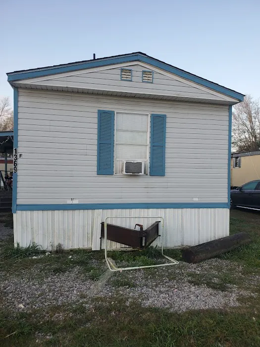 My Place Mobile Home Park Picture 5
