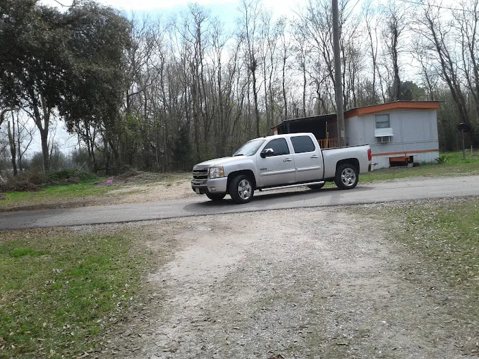 Shady Oaks Estates Mobile Home & RV Park Picture 5