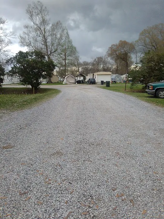 Remwood Park Picture 2