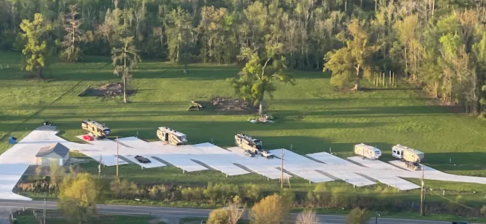 Houma Leisure RV Park Picture 1