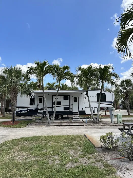 Neapolitan Cove RV Resort Picture 3