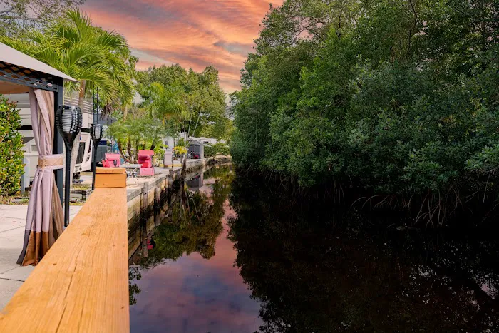 Northtide Naples 55+ RV Resort Picture 5