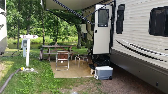Eagle's Landing Campground Picture 10